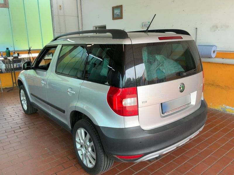 Skoda Yeti 2.0 TDI Ambition Plus Edition 2013 – снимка 6