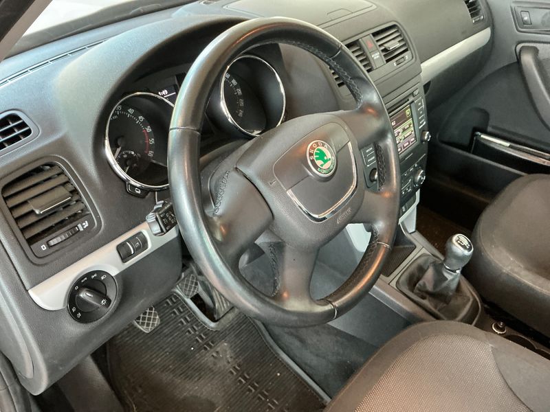 Skoda Yeti 2.0 TDI Ambition Plus Edition 2013 – снимка 28