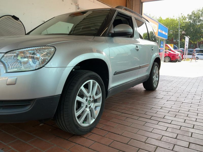 Skoda Yeti 2.0 TDI Ambition Plus Edition 2013 – снимка 2