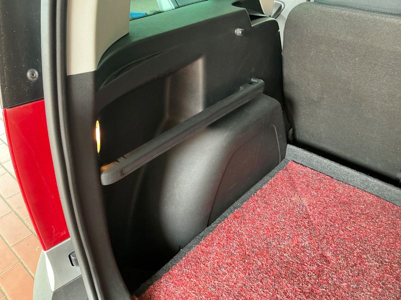 Skoda Yeti 2.0 TDI Ambition Plus Edition 2013 – снимка 25