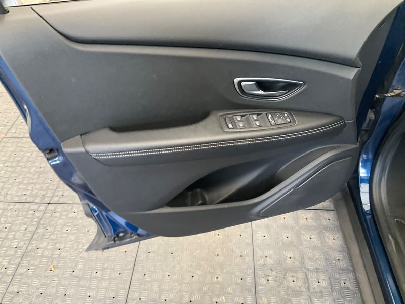 Renault Scenic 1.2 TCe Energy Experience 2016 – снимка 42