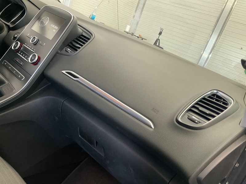 Renault Scenic 1.2 TCe Energy Experience 2016 – снимка 36