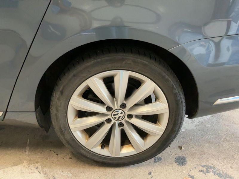 Volkswagen Passat 1.6 TDI Comfortline BlueMotion Tech 2012 – снимка 5