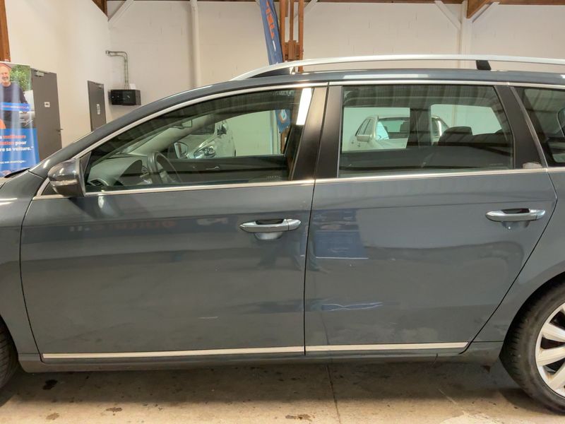 Volkswagen Passat 1.6 TDI Comfortline BlueMotion Tech 2012 – снимка 4
