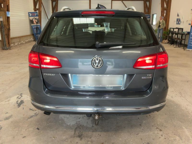 Volkswagen Passat 1.6 TDI Comfortline BlueMotion Tech 2012 – снимка 7