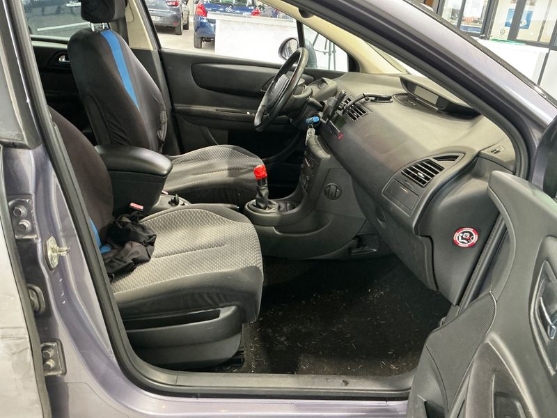 Citroen C4 1.6 HDi Ambiance 2008 – снимка 3