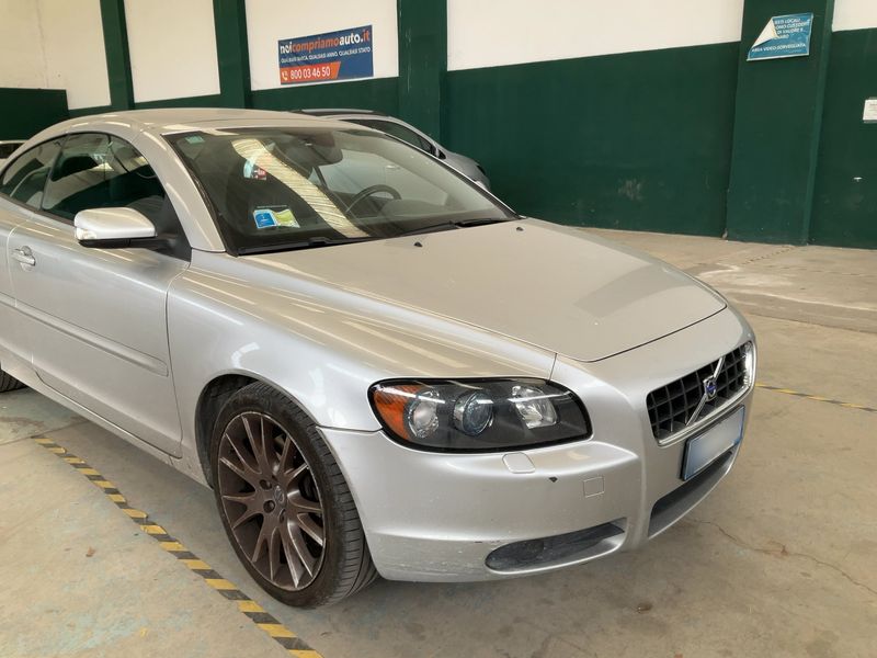 Volvo C70 2.5 T5 Summum 2006 – снимка 12