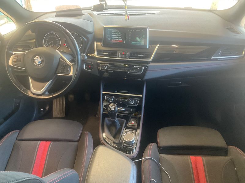 BMW 2er 216d Active Tourer Sport Line 2015 – снимка 17