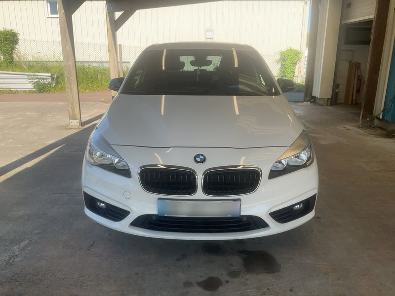BMW 2er 216d Active Tourer Sport Line 2015 – снимка 14