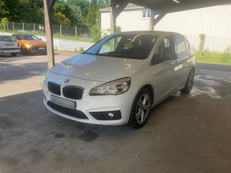 BMW 2er 216d Active Tourer Sport Line 2015 – снимка 1