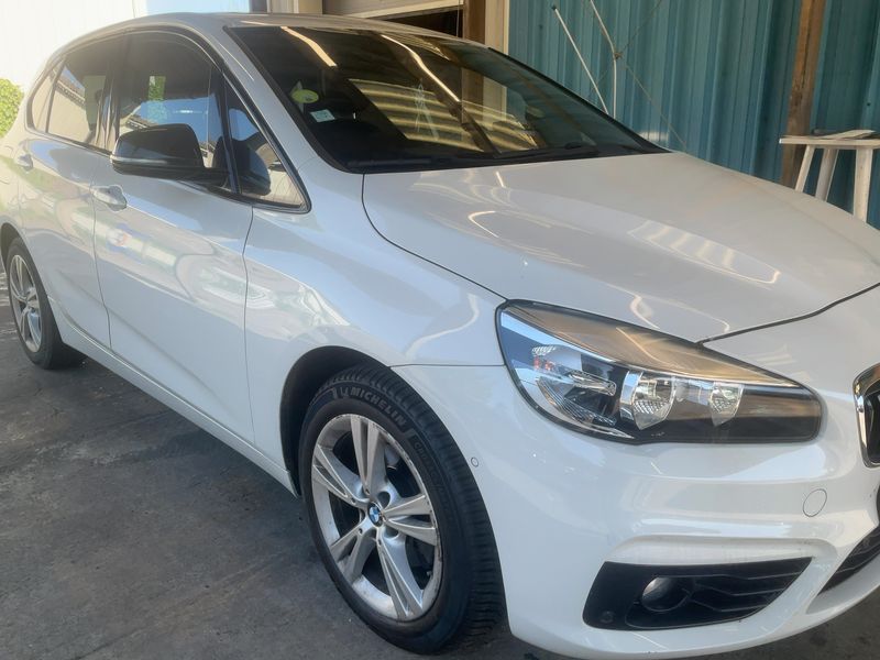 BMW 2er 216d Active Tourer Sport Line 2015 – снимка 12