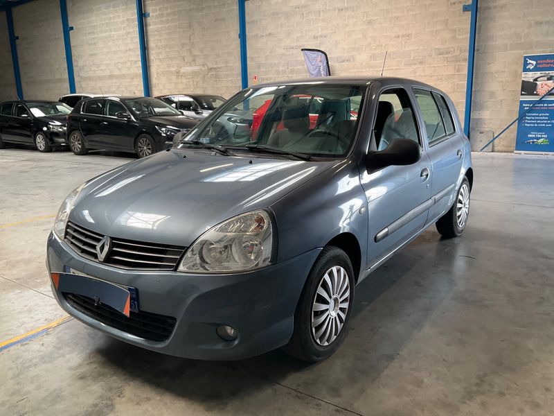 Renault Clio 1.2 Campus Authentique 2011 – снимка 1