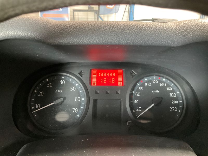 Renault Clio 1.2 Campus Authentique 2011 – снимка 4
