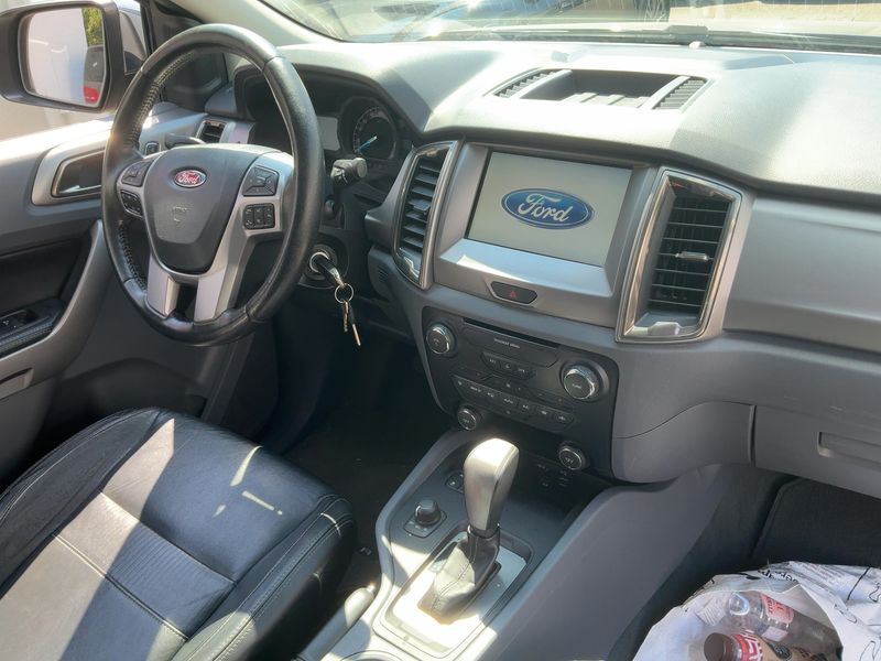 Ford Ranger 3.2 TDCi Extrakabine Limited 4x4 2016 – снимка 17
