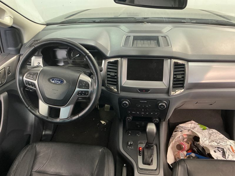 Ford Ranger 3.2 TDCi Extrakabine Limited 4x4 2016 – снимка 36