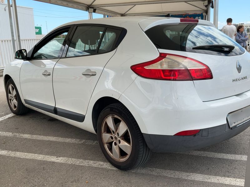 Renault Megane 1.4 TCe Dynamique 2009 – снимка 6