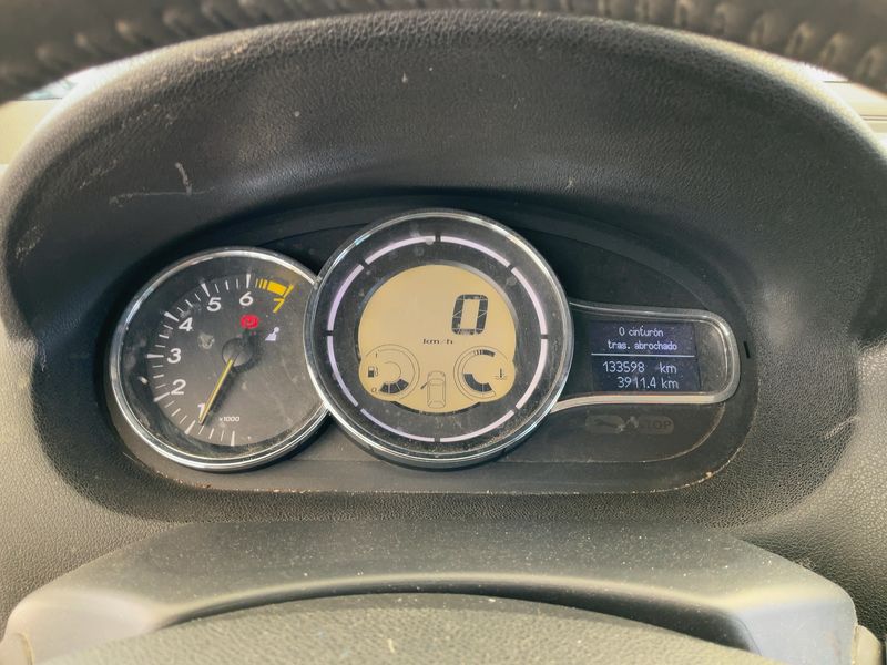 Renault Megane 1.4 TCe Dynamique 2009 – снимка 18
