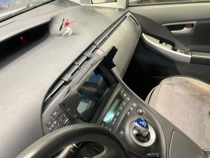 Toyota Prius 1.8 2012 – снимка 35