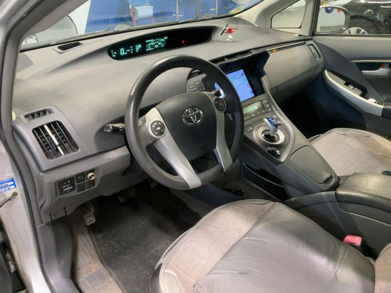 Toyota Prius 1.8 2012 – снимка 17