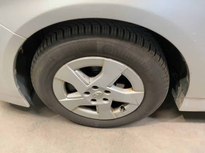 Toyota Prius 1.8 2012 – снимка 3