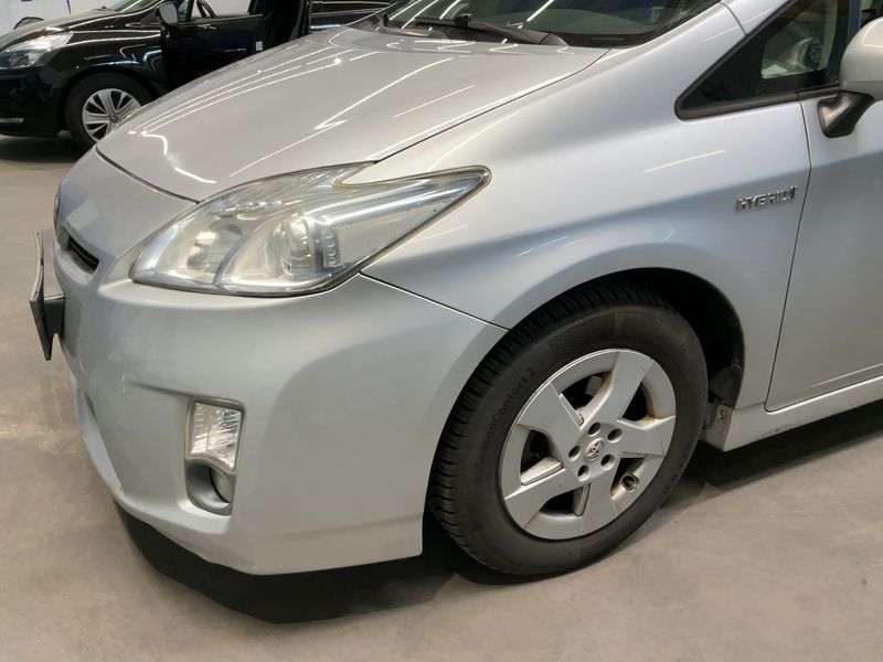 Toyota Prius 1.8 2012 – снимка 2