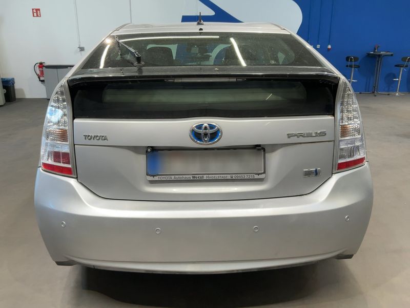 Toyota Prius 1.8 2012 – снимка 7