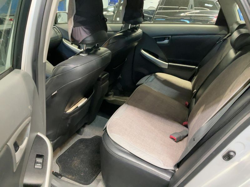 Toyota Prius 1.8 2012 – снимка 19