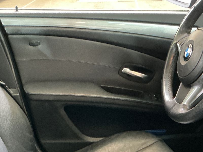 BMW 5er 520d 2009 – снимка 31