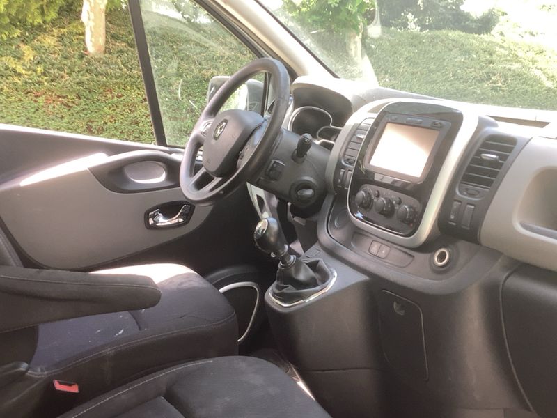 Renault Trafic 1.6 dCi L2H1 2,9t Komfort 2018 – снимка 17