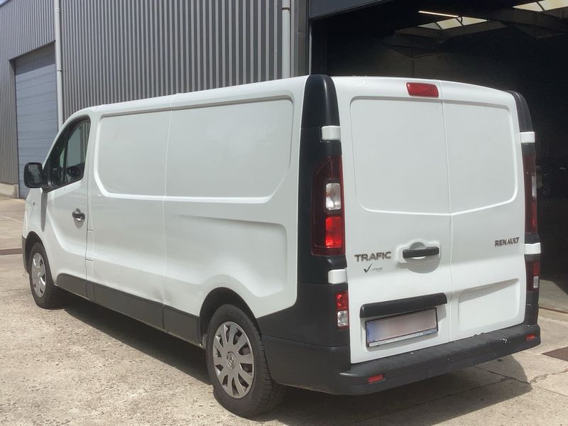 Renault Trafic 1.6 dCi L2H1 2,9t Komfort 2018 – снимка 6