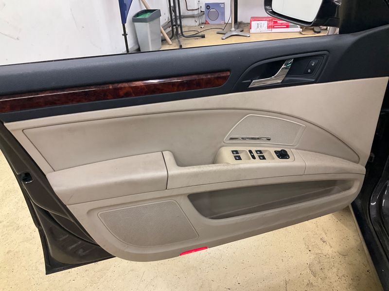 Skoda Superb 2.0 TDI Elegance 4x4 2011 – снимка 26
