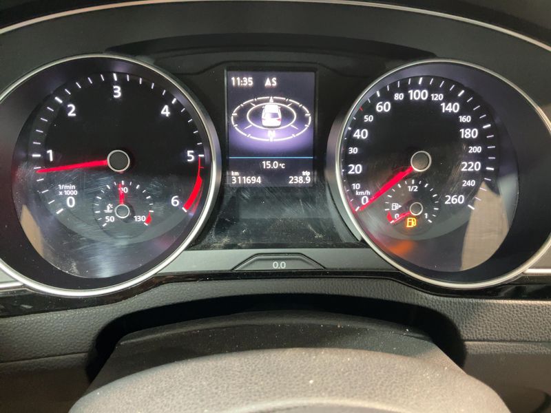 Volkswagen Passat 2.0 TDI Comfortline BlueMotion Tech 2015 – снимка 18