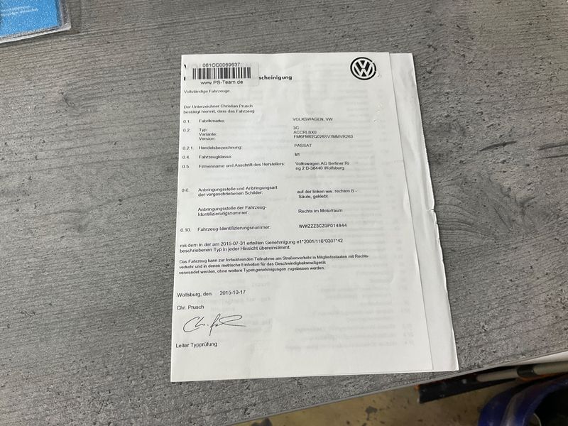 Volkswagen Passat 2.0 TDI Comfortline BlueMotion Tech 2015 – снимка 21