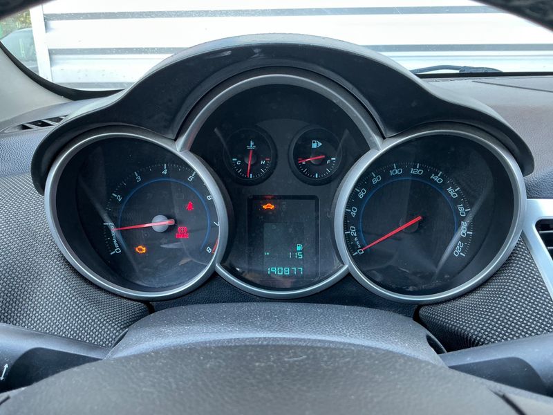 Chevrolet Cruze 1.6 LT 2011 – снимка 4