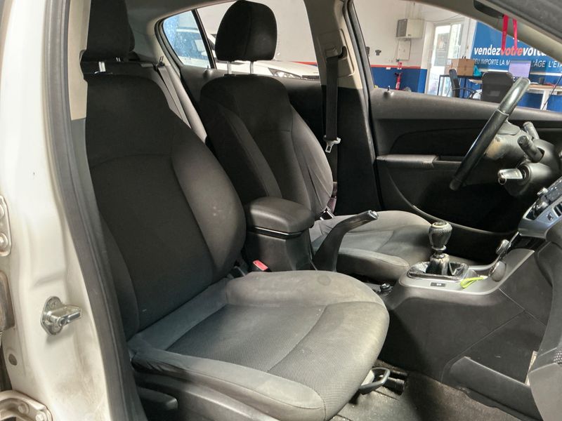 Chevrolet Cruze 1.6 LT 2011 – снимка 3