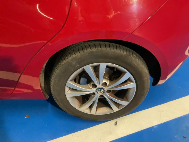 Alfa Romeo Giulietta 1.4 Turbo Distinctive 2012 – снимка 5