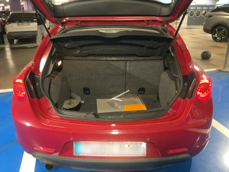 Alfa Romeo Giulietta 1.4 Turbo Distinctive 2012 – снимка 15