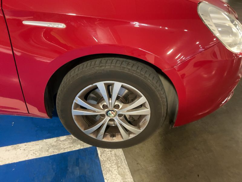 Alfa Romeo Giulietta 1.4 Turbo Distinctive 2012 – снимка 11