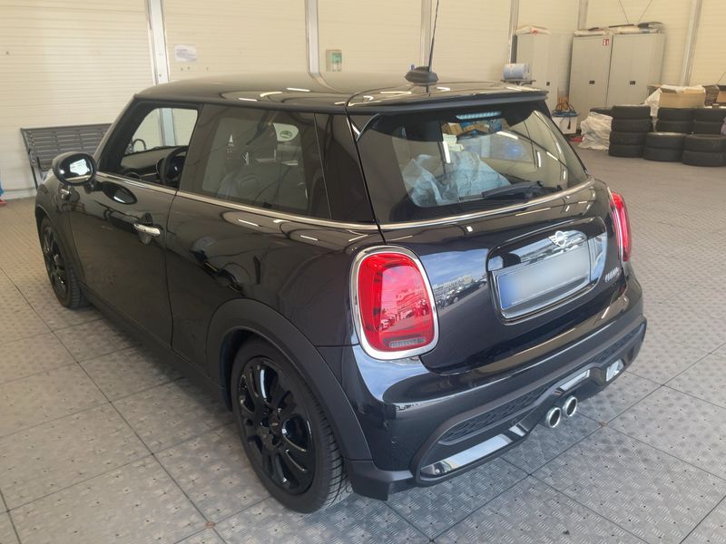 MINI Cooper S Classic Trim 2023 – снимка 6