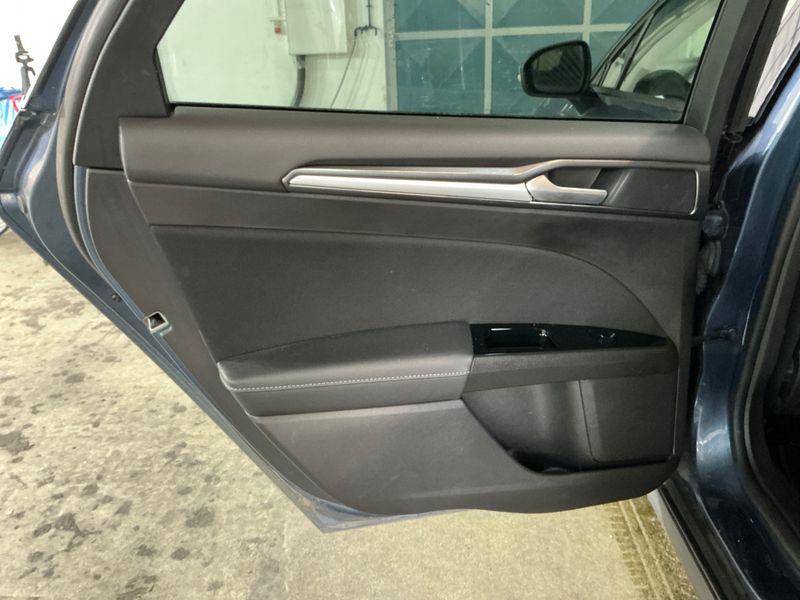 Ford Mondeo 2.0 TDCi EcoBlue Business Edition 2019 – снимка 28