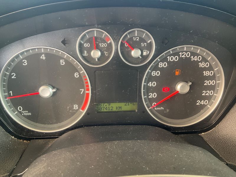 Ford Focus 1.6 Trend 2006 – снимка 4