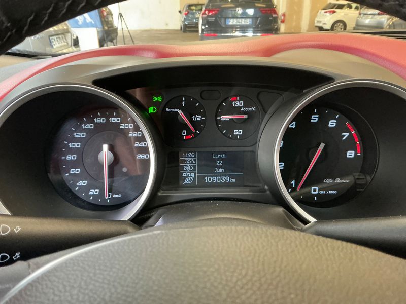 Alfa Romeo Giulietta 1.4 Turbo Super 2018 – снимка 18