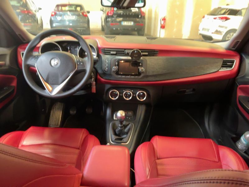 Alfa Romeo Giulietta 1.4 Turbo Super 2018 – снимка 17