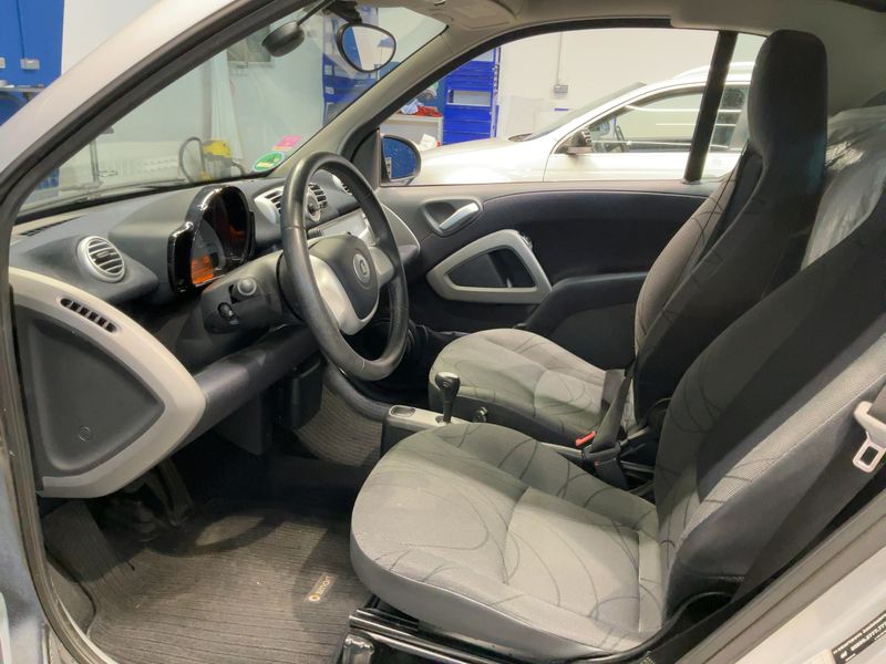 Smart fortwo 0.8 CDI Passion 2013 – снимка 17