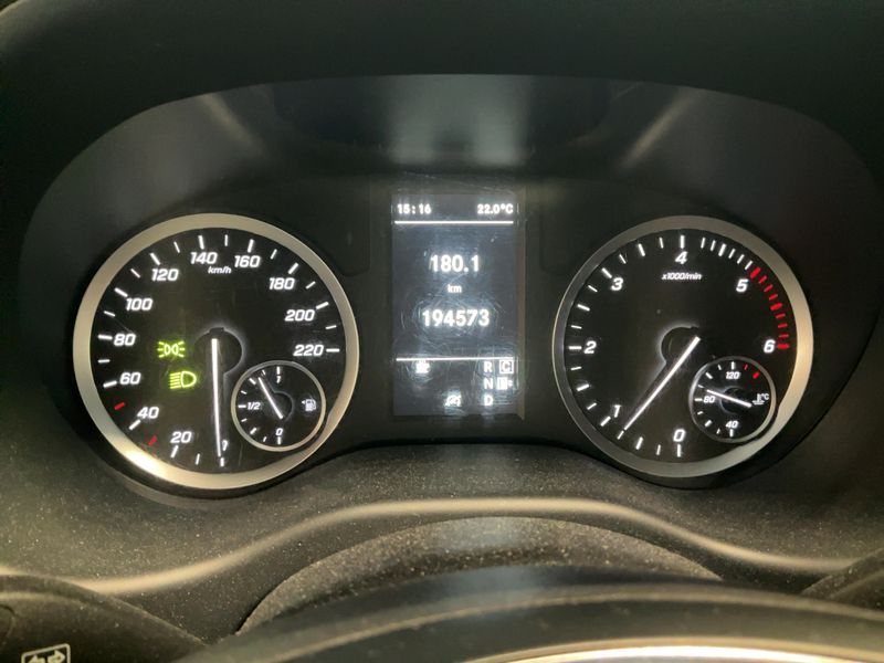 Mercedes-Benz Vito 119 CDI lang 2019 – снимка 19