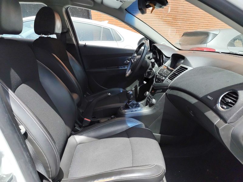 Chevrolet Cruze 2.0 Diesel LTZ 2013 – снимка 10