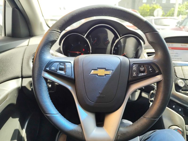 Chevrolet Cruze 2.0 Diesel LTZ 2013 – снимка на щета