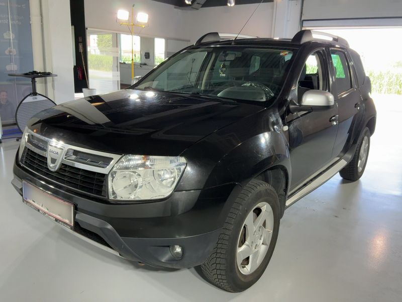 Dacia Duster 1.5 dCi Lauréate 4x2 2010 – снимка 1