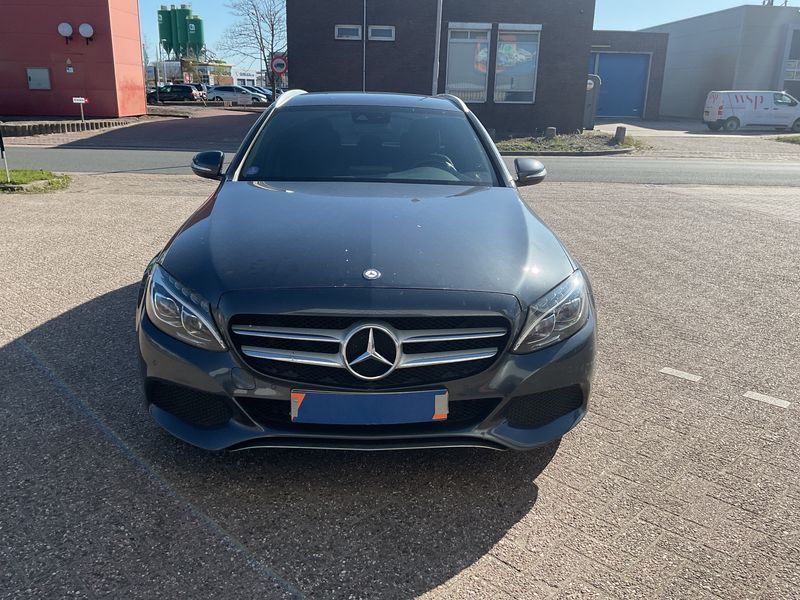 Mercedes-Benz C-Klasse C 350e T Avantgarde 2015 – снимка 24