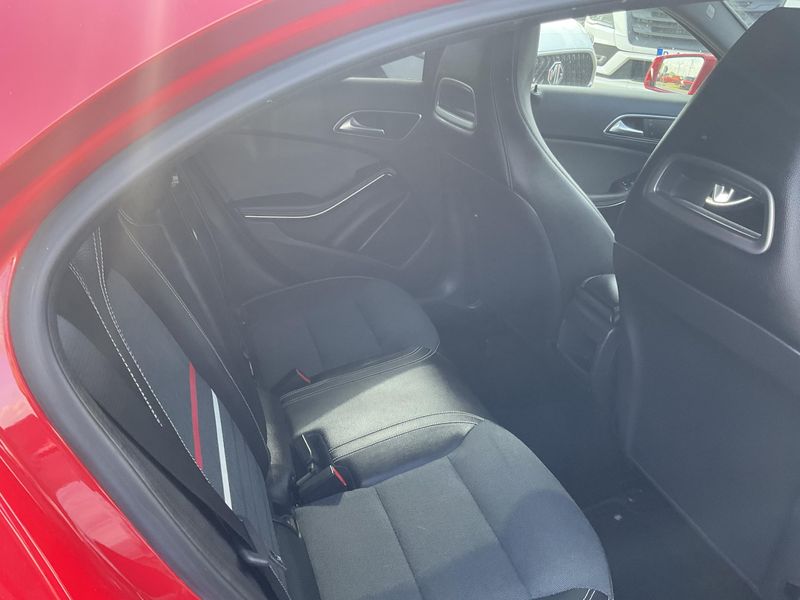 Mercedes-Benz A-Klasse A 180 BlueEfficiency Style 2015 – снимка 19